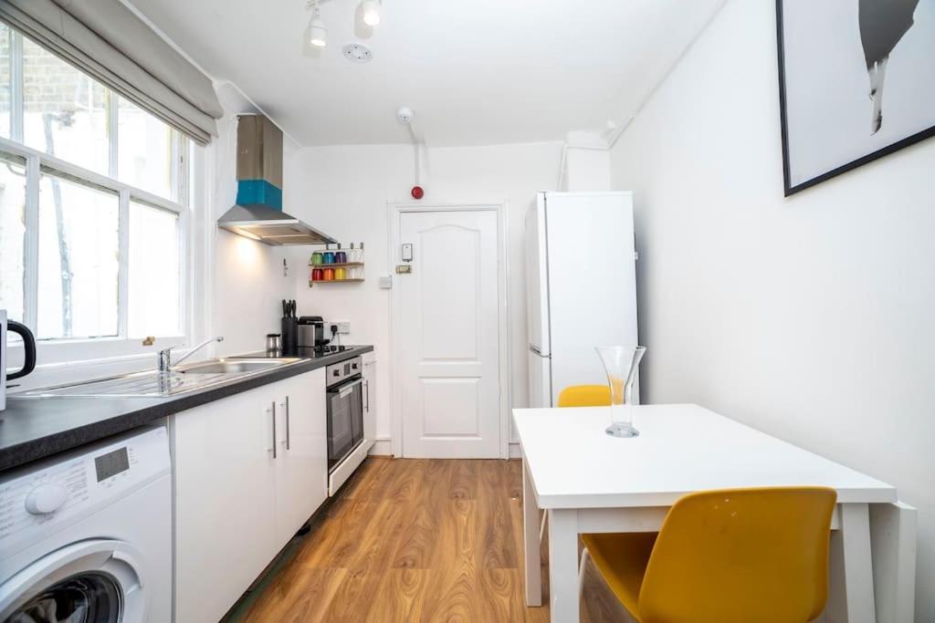 Appartamento 1 Bedroom Flat In Notting Hill *